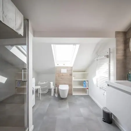 Superbe Climatisé Parking Free *